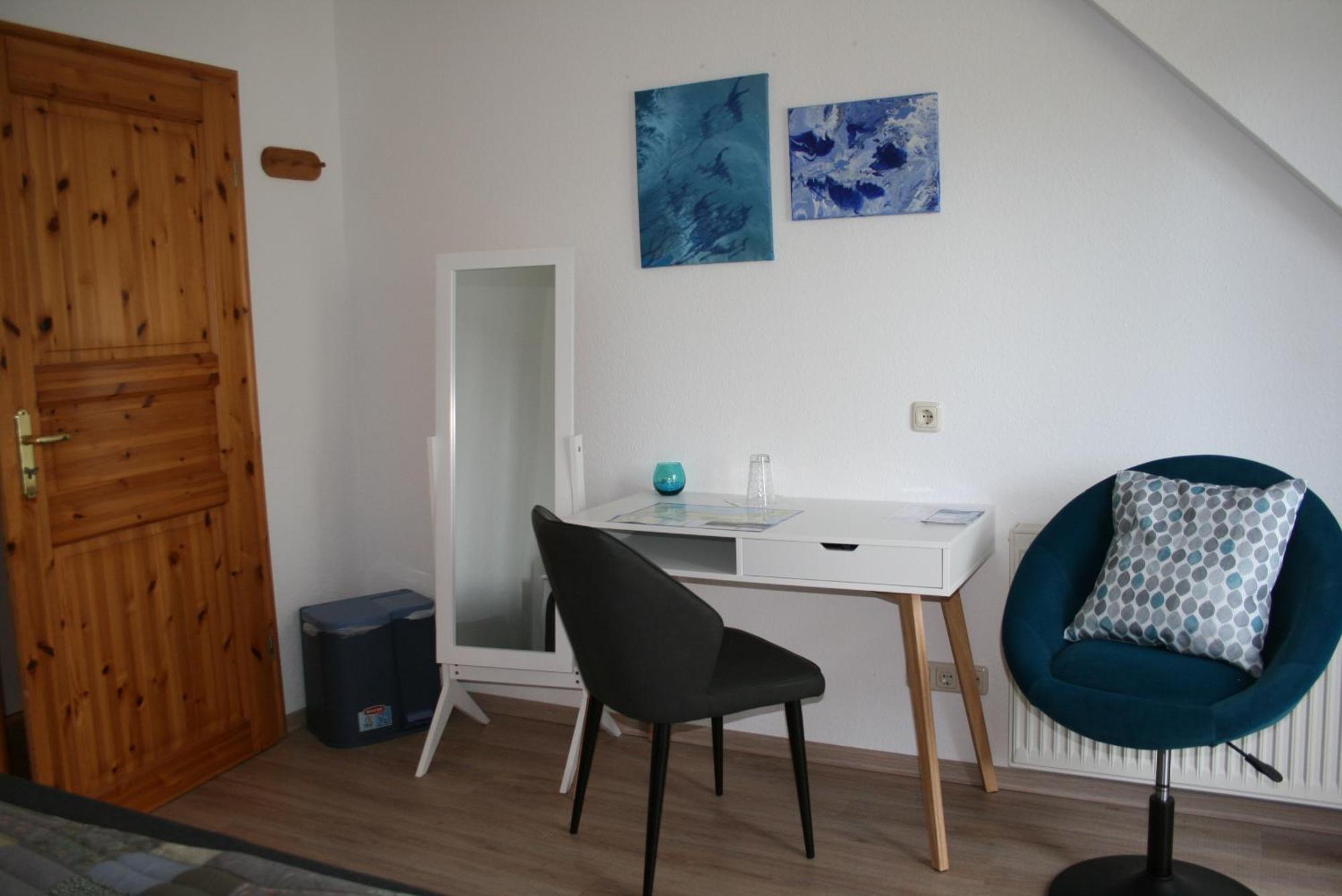 Hotel-Pension Lindenhof Tarnewitz 外观 照片